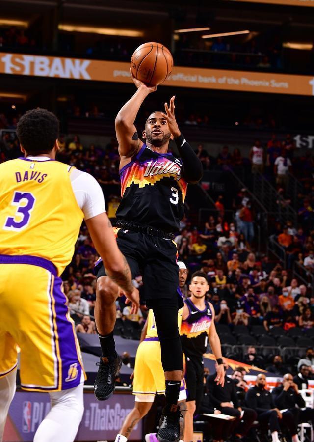 新特工